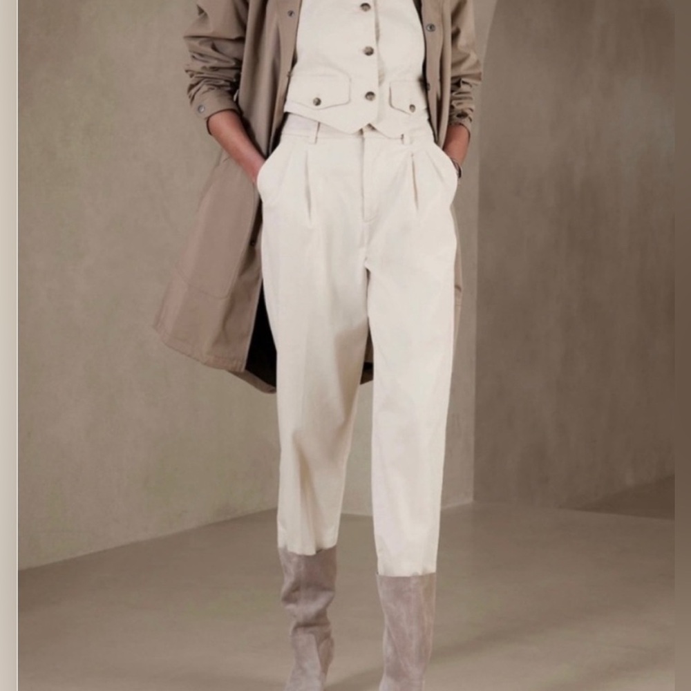Banana Republic Pleated Crop The Authentic Chino